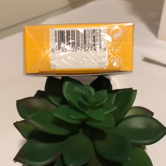 Elizabeth Arden Sunflowers fragance 3.3 o z - Picture 3 of 6